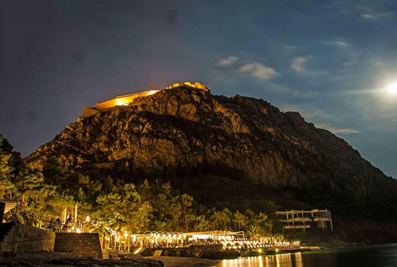 Boem Villa In Nafpliο Nea Kios Exteriér fotografie